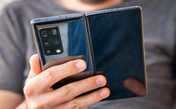  سعر ومواصفات هاتف هواوي Huawei Mate X2 القابل للطي