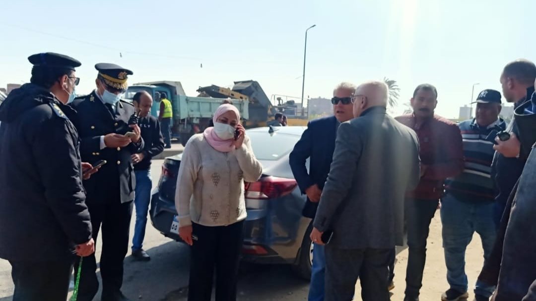 نائب محافظ القاهرة خلال الجولة