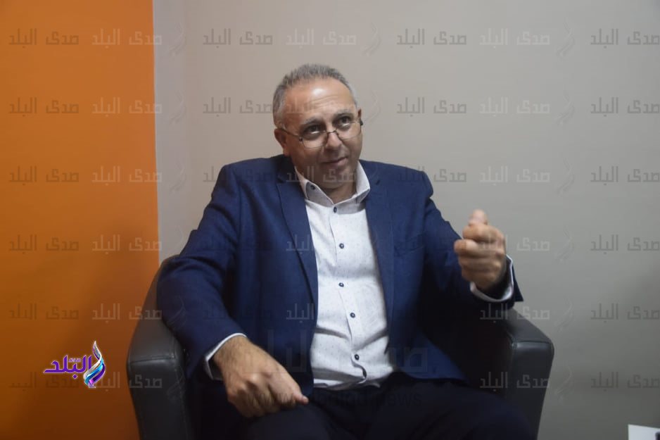 الخبير الفلسطني رياض عيد (1)