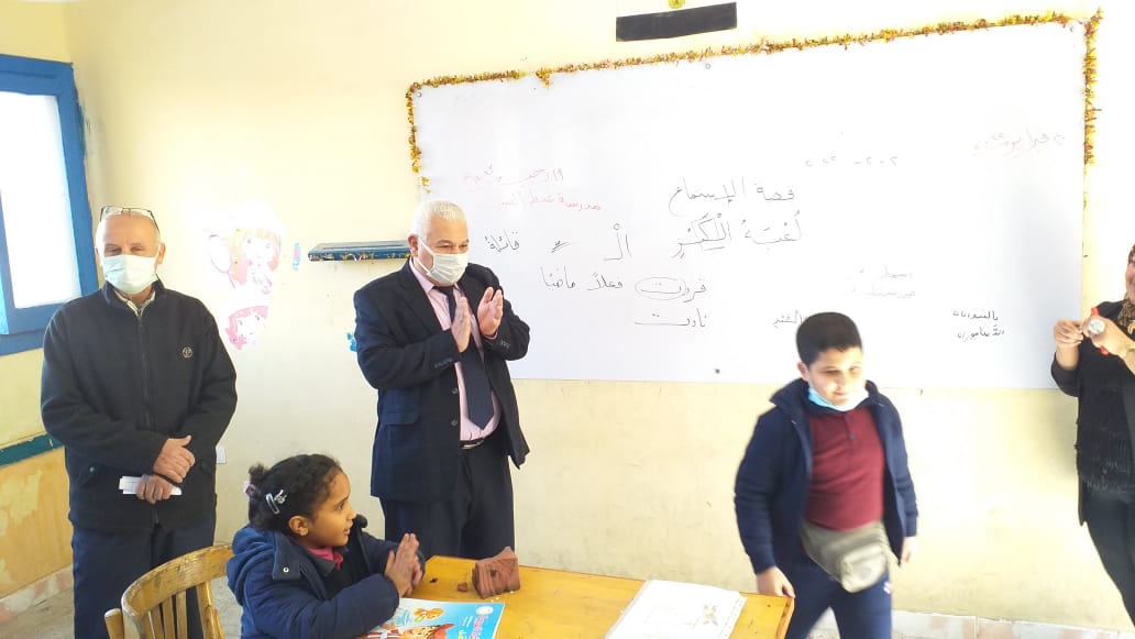 دكتور محمد سعد وكيل وزارة التربية والتعليم 