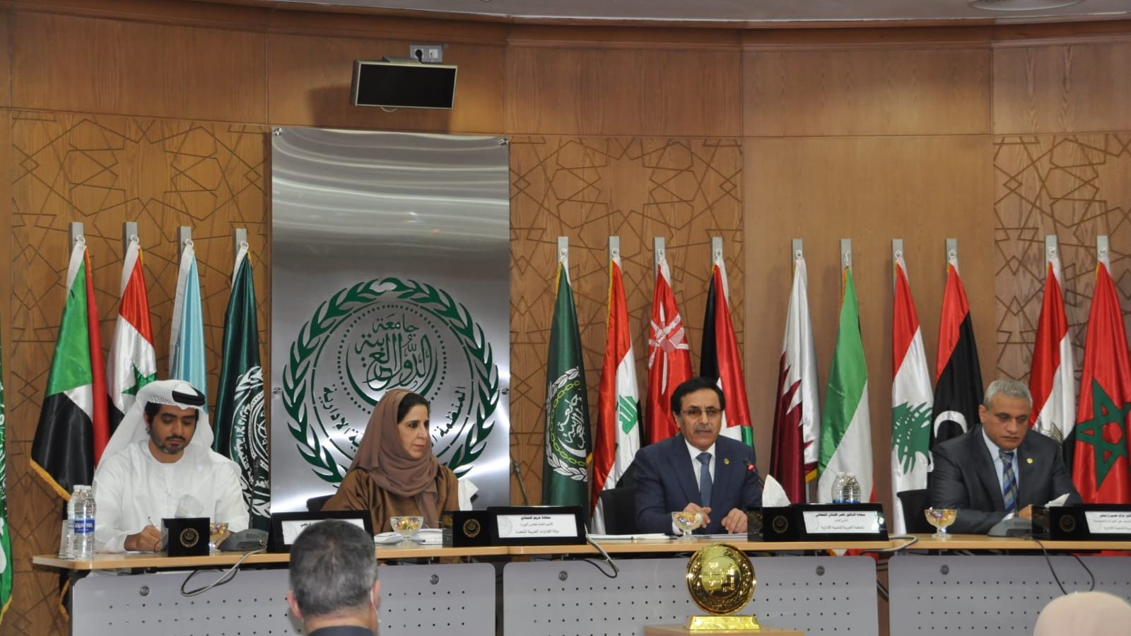 مؤتمر صحفي عن جائزة التميز الحكومي العربي