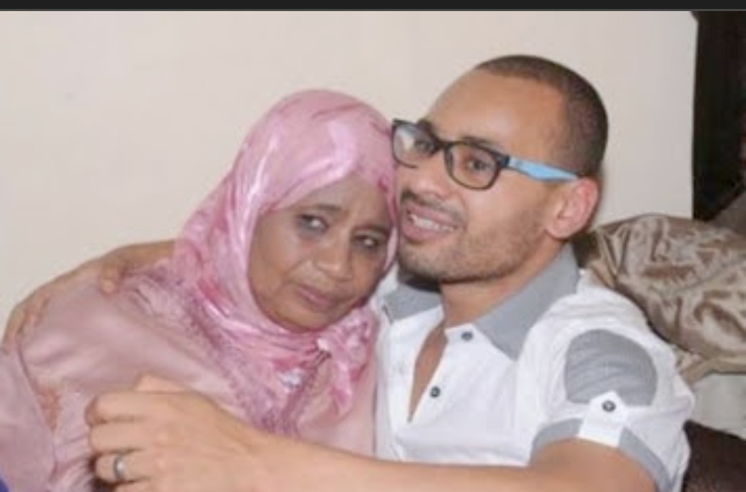 محمد الريفي ووالدته
