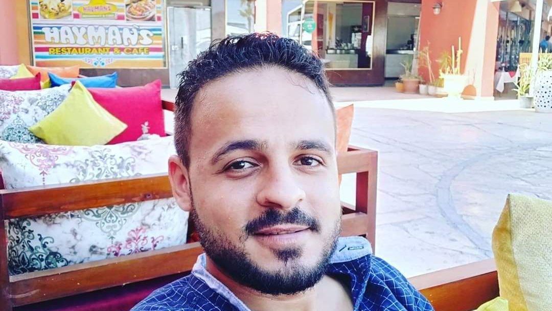الطبيب الشاب محمد ممدوح علي 