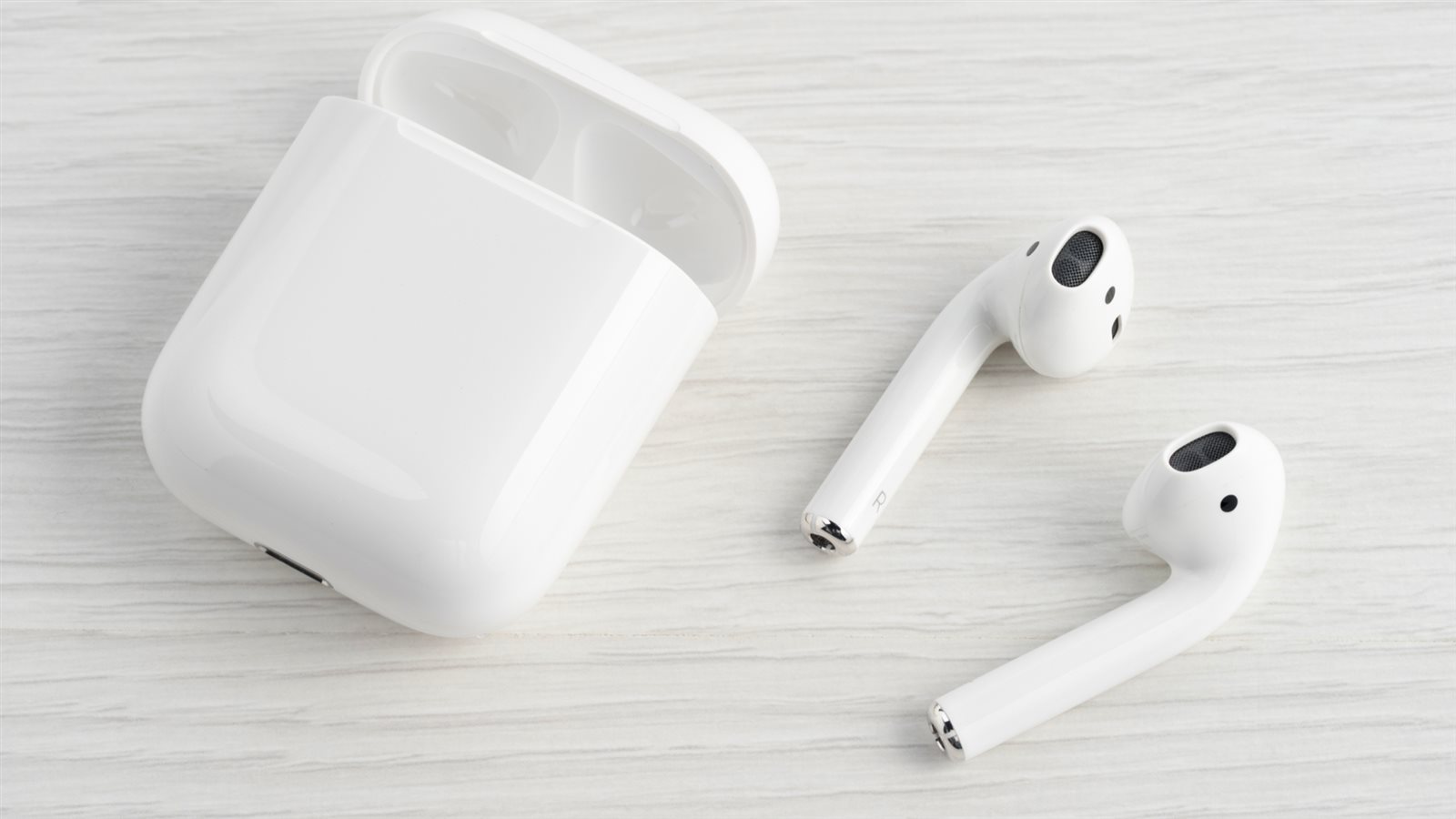 أفضل طريقة لإجراء ضبط المصنع لسماعات AirPods