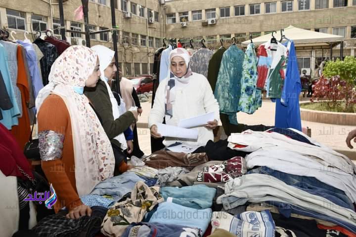المعرض الخيرى الثالث ببنات عين شمس