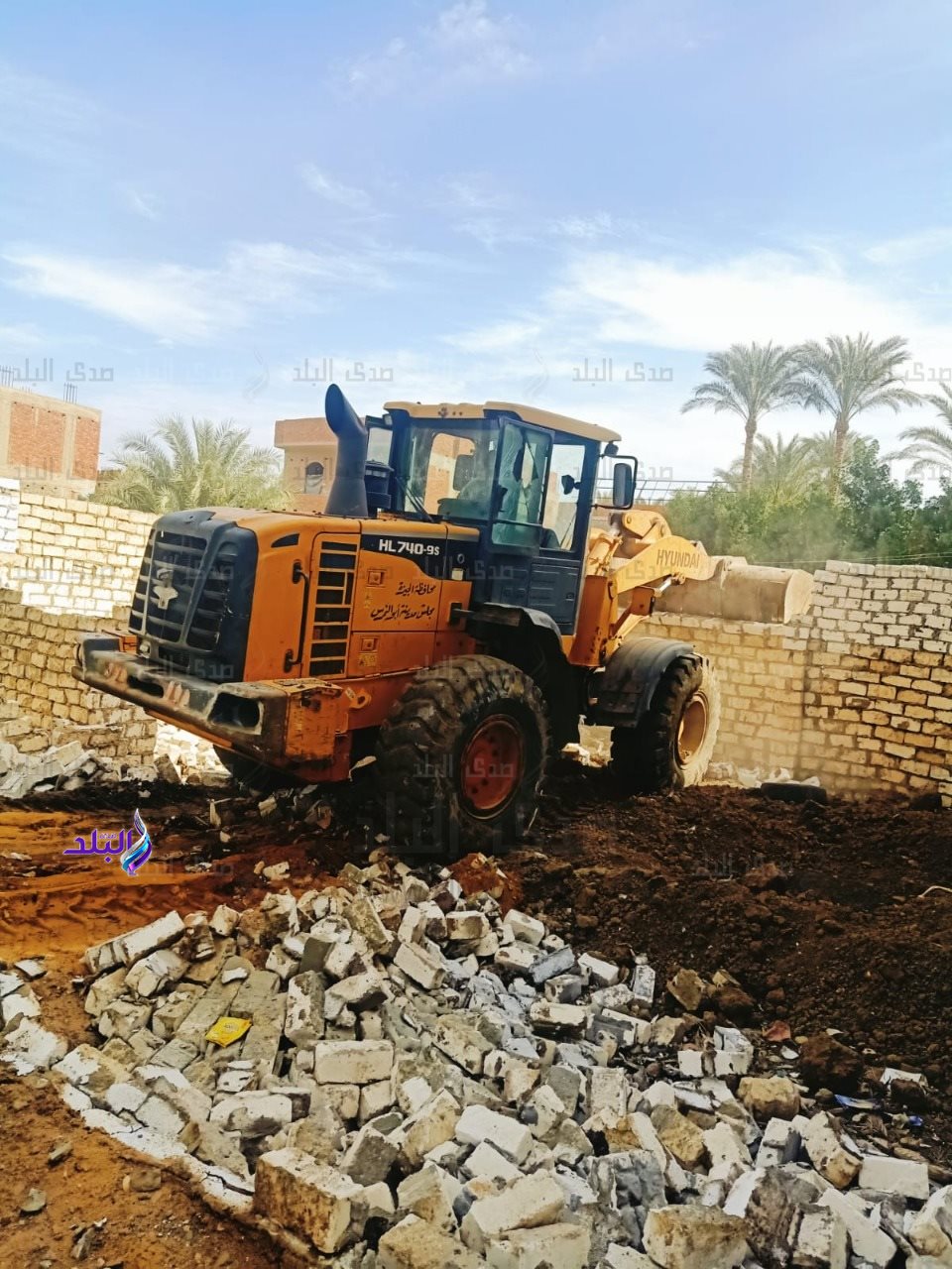 ازالة ٦ حالات تعدي علي الاراضي الزراعية بمركز ابو النمرس 