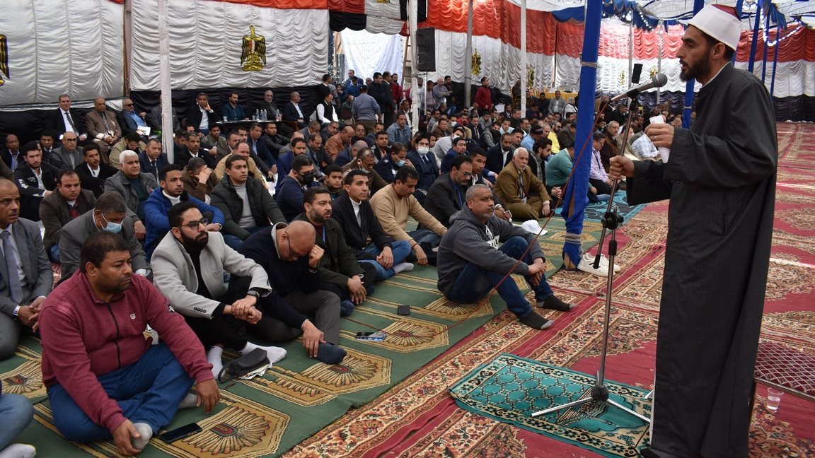 وقف إنتخابات المهندسين بأسيوط لأداء صلاة الجمعة 