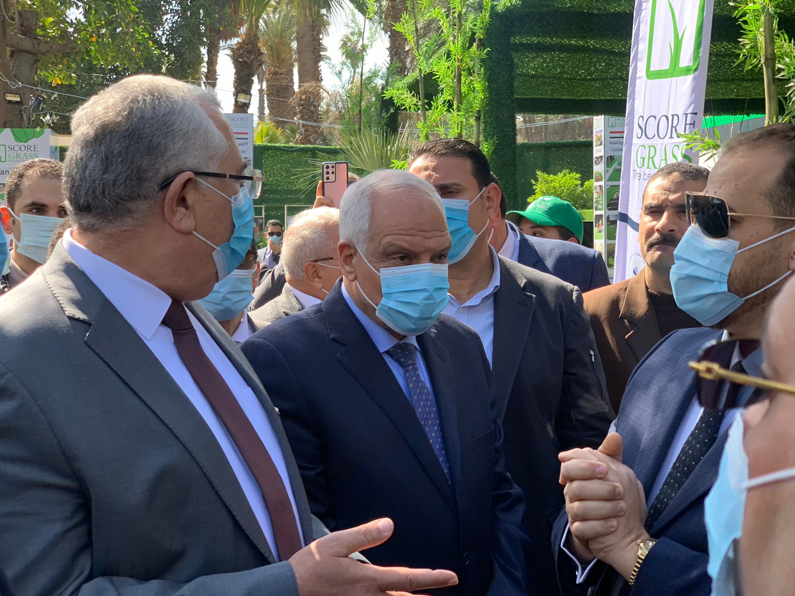 جولة وزير الزراعة