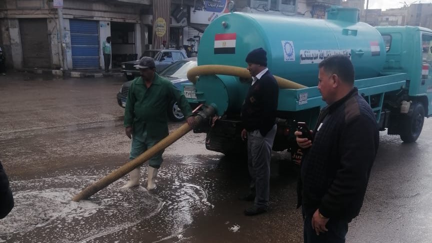 محافظ الغربية يوجه بكسح مياه الأمطار .. وطقس بارد وتقلبات 