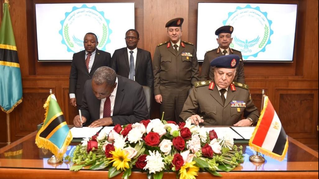 صورة من توقيع مذكرة التفاهم