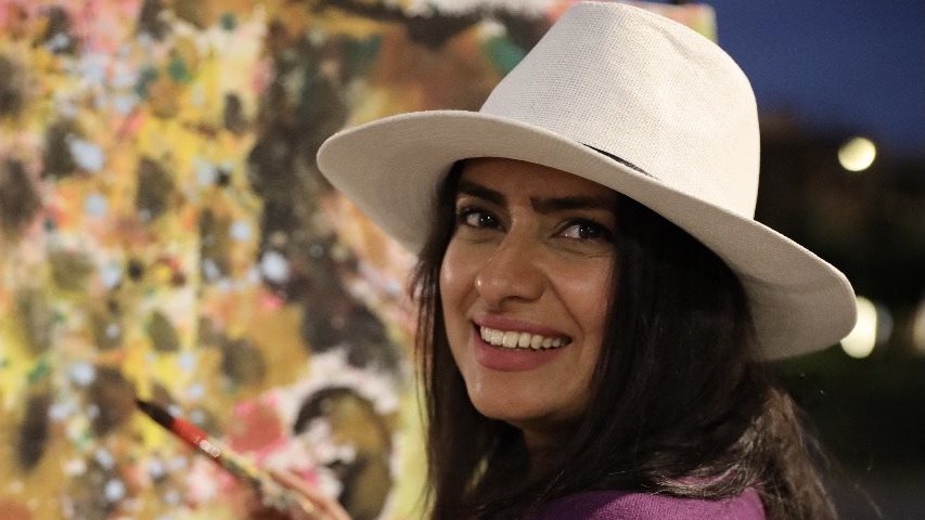 الفنانة إيمان سعودي 