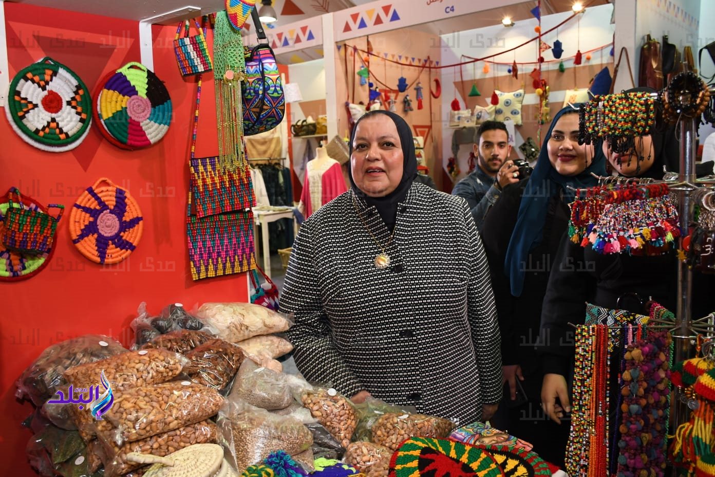 زيارة جامعة عين شمس لمعرض 