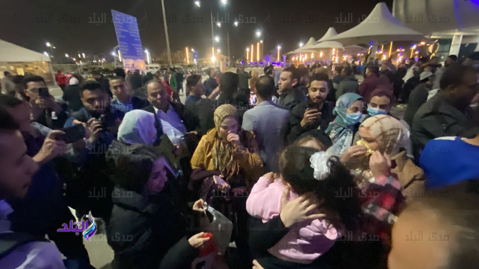 صورة للطلبة المصريين العائدين من أوكرانيا