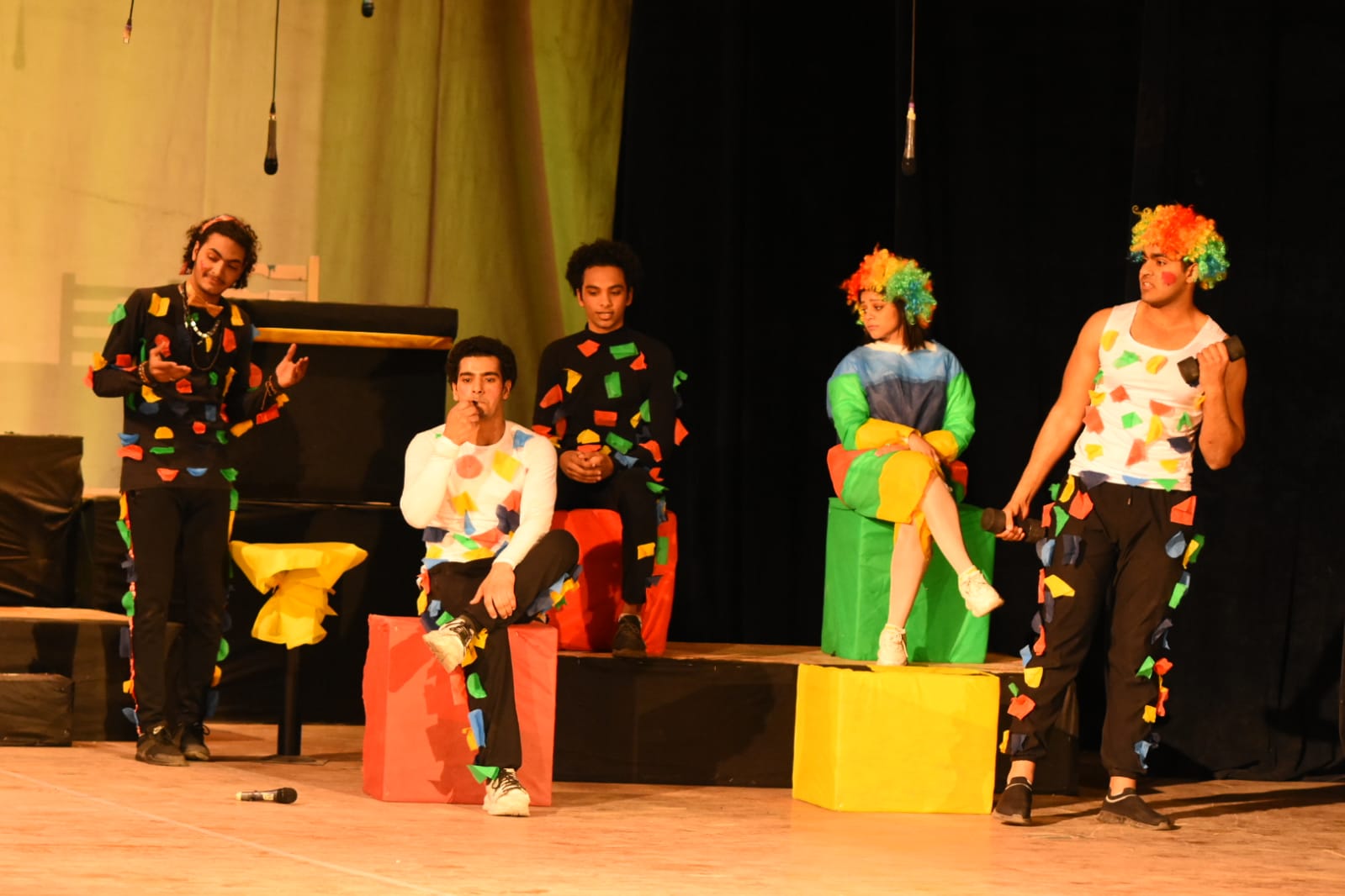 نوادي المسرح