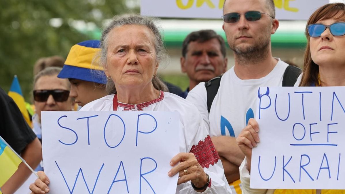 السفارة الروسية في استراليا تتلقى طردين بهما مسحوق أبيض   السفارة الروسية في استراليا تتلقى طردين بهما مسحوق أبيض