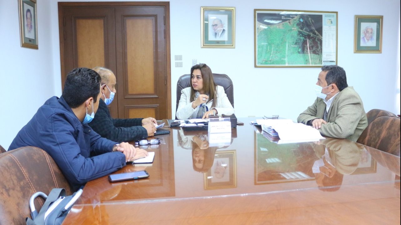 الدكتورة منال عوض محافظ دمياط