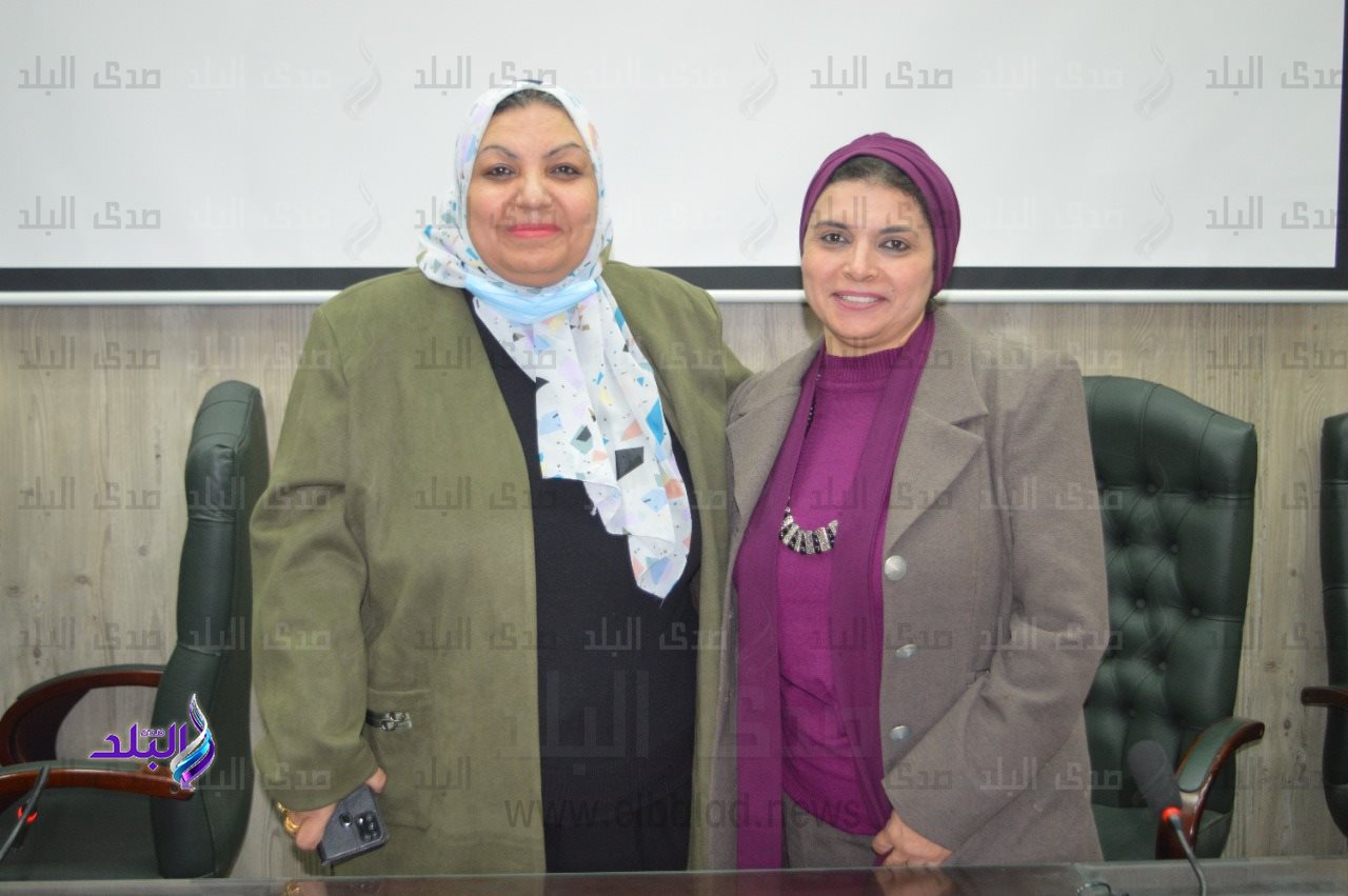 تمريض عين شمس تكرم أعضاء هيئة التدريس 