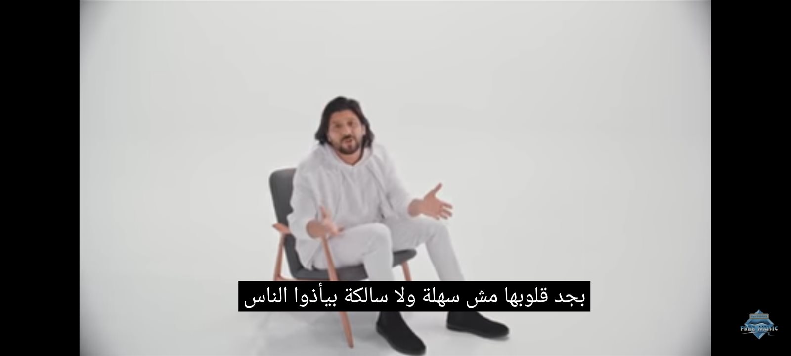 نبيل 