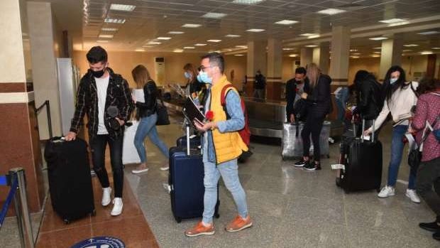 المصريين العائدين من أوكرانيا - أرشيفية