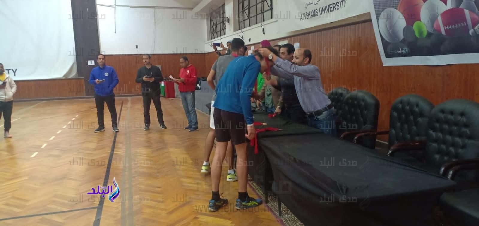 منتخب الريشة الطائرة لجامعة عين شمس 