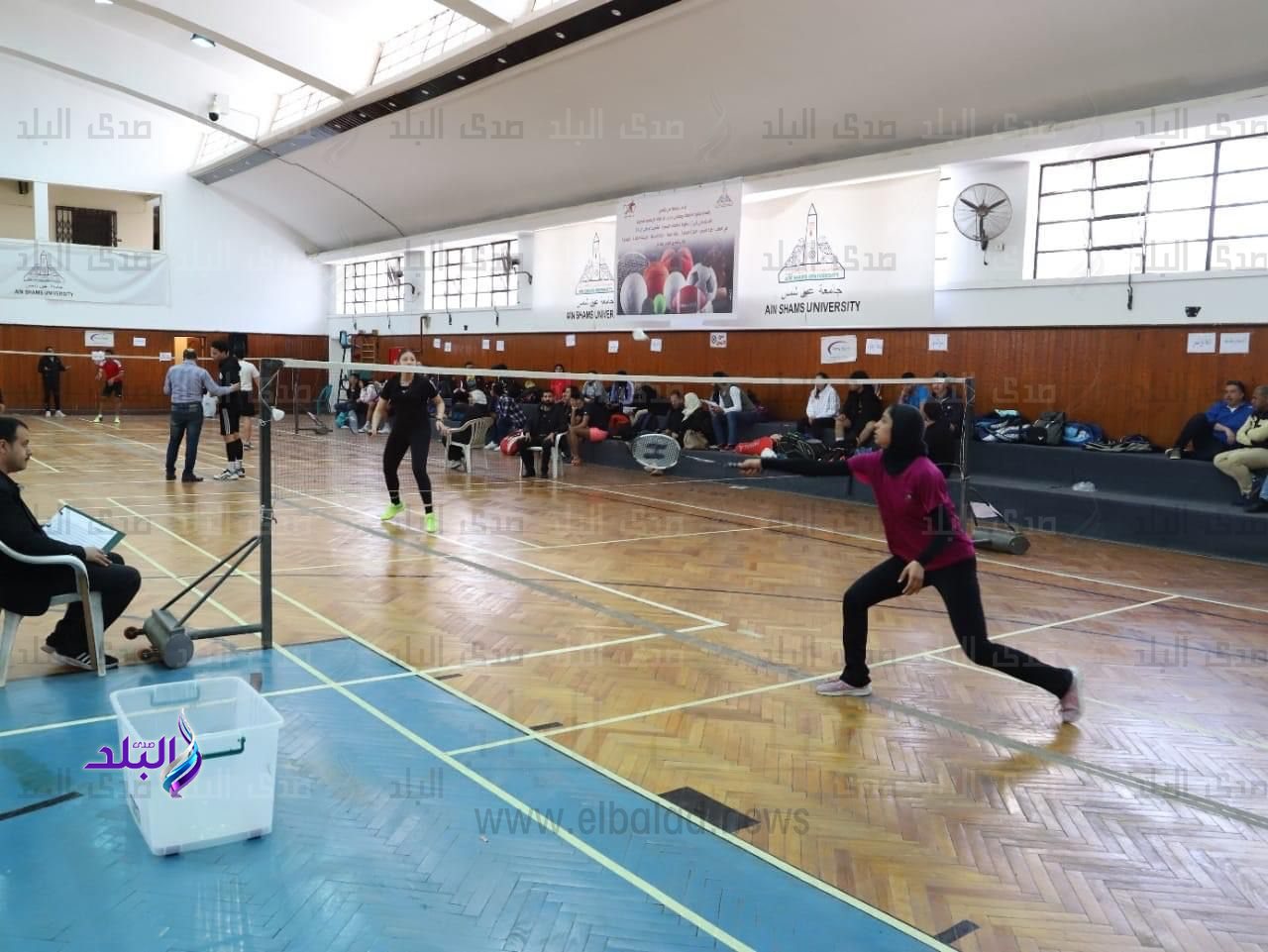 منتخب الريشة الطائرة لجامعة عين شمس 