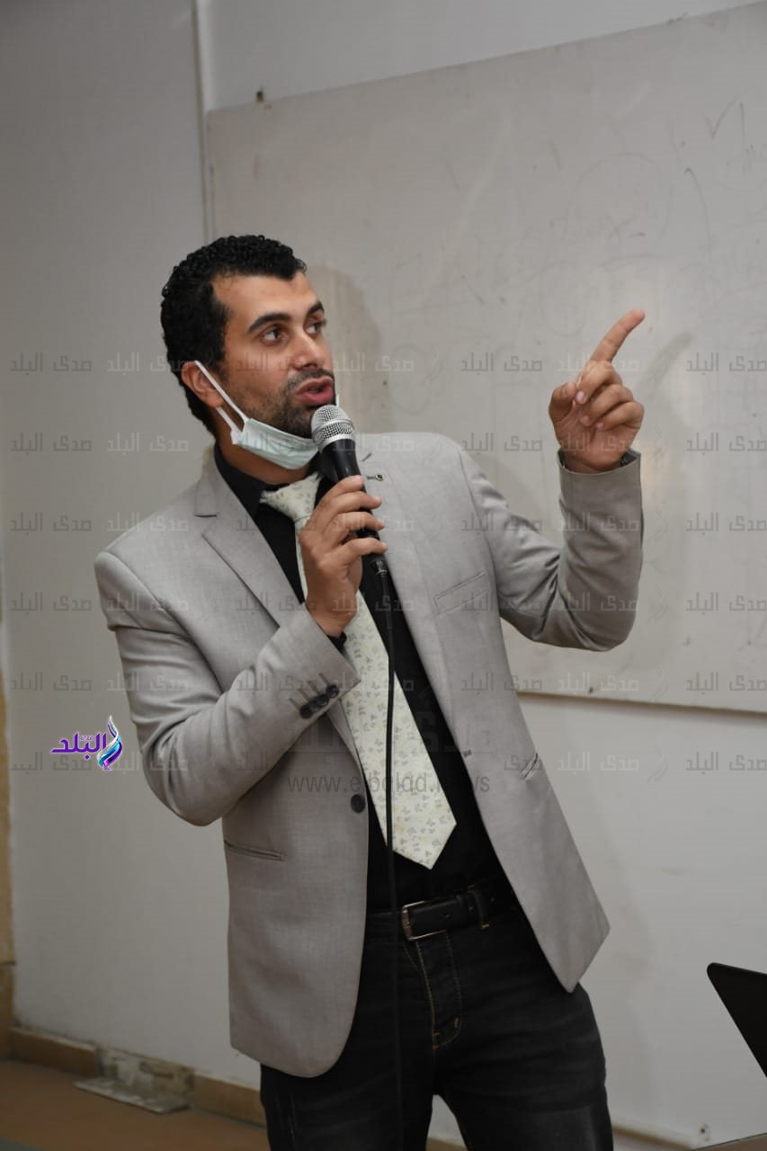 ورشة عمل لطلاب كلية الآثار بجامعة عين شمس