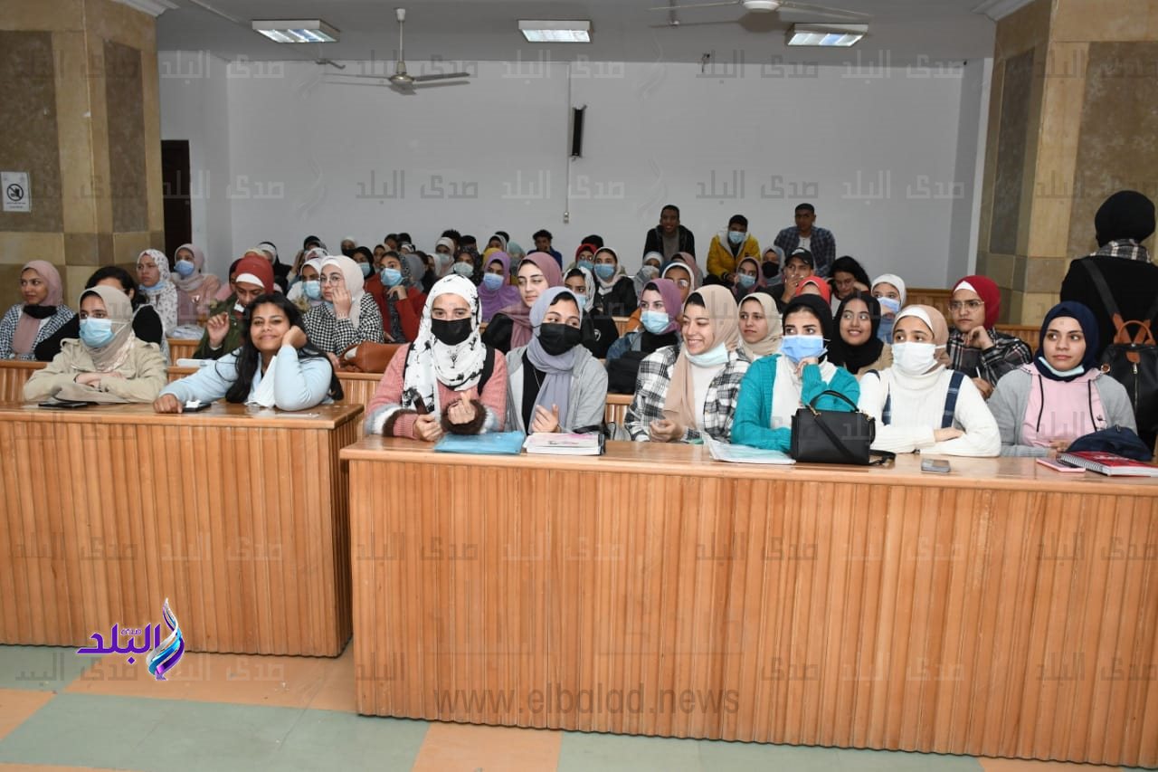 ورشة عمل لطلاب كلية الآثار بجامعة عين شمس