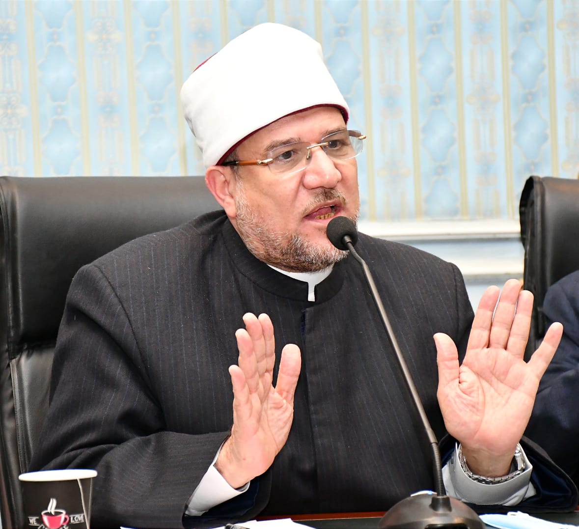 وزير الأوقاف  وزير الأوقاف