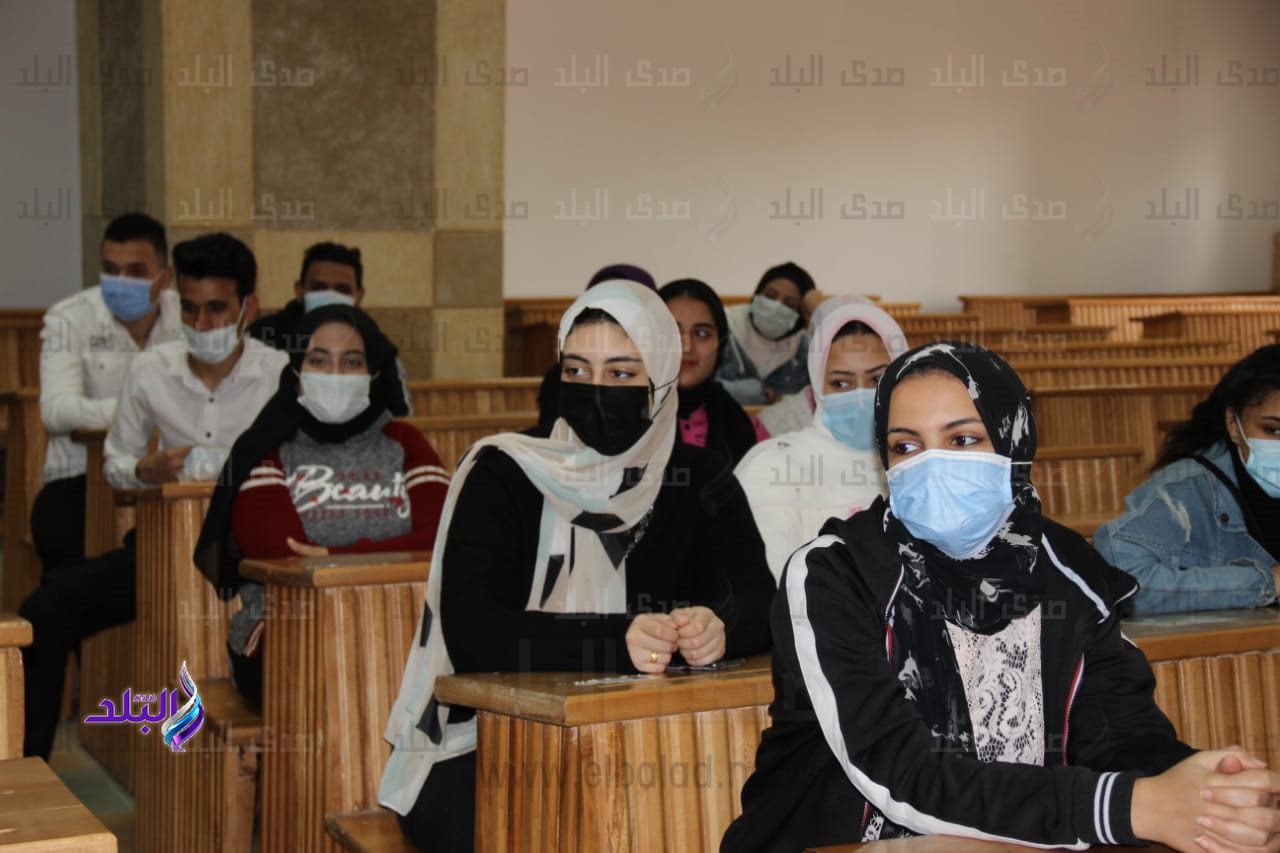 الأمير عباس حلمي الثالث بضيافة كلية الآثار جامعة عين شمس  