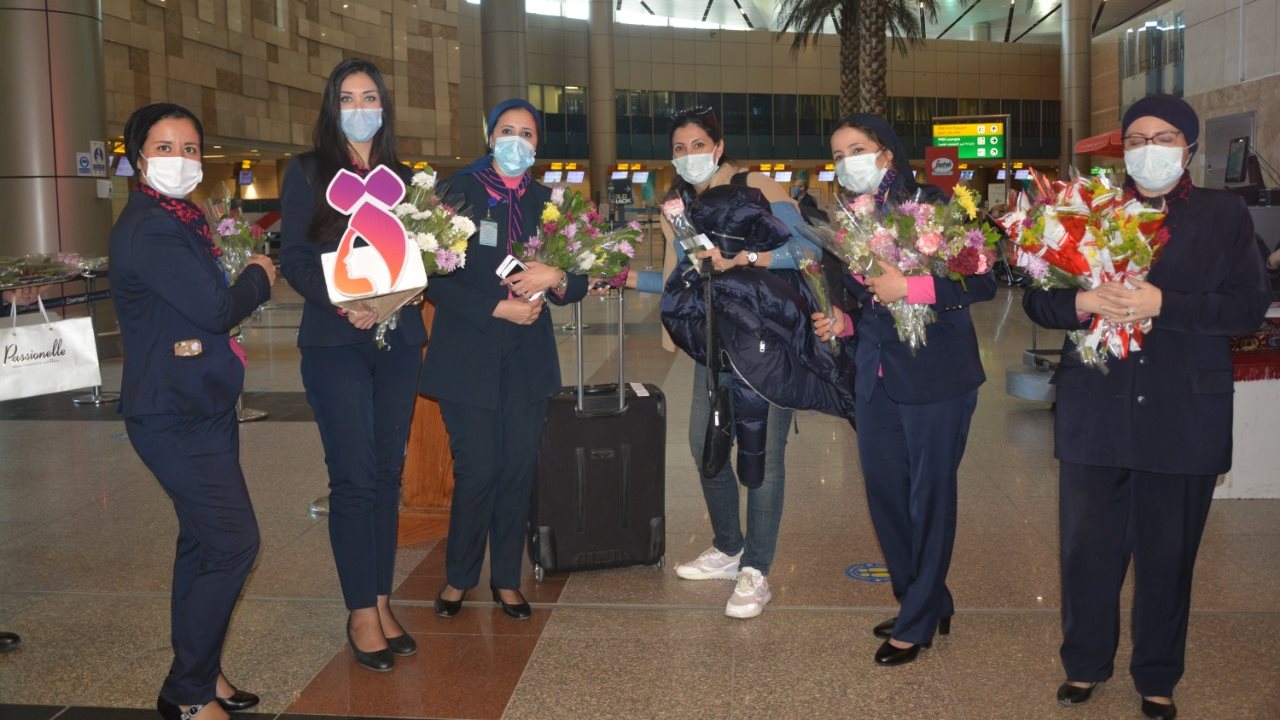 مطار القاهرة