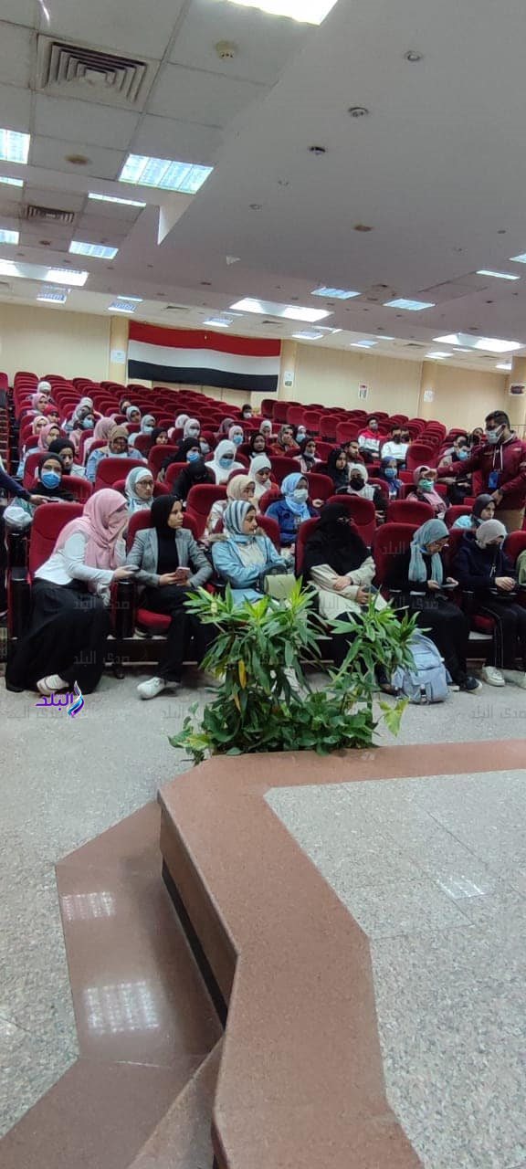 ورشة عمل للاعداد للملتقي التوظيفي وإعداد السيرة الذاتية بزراعة عين شمس