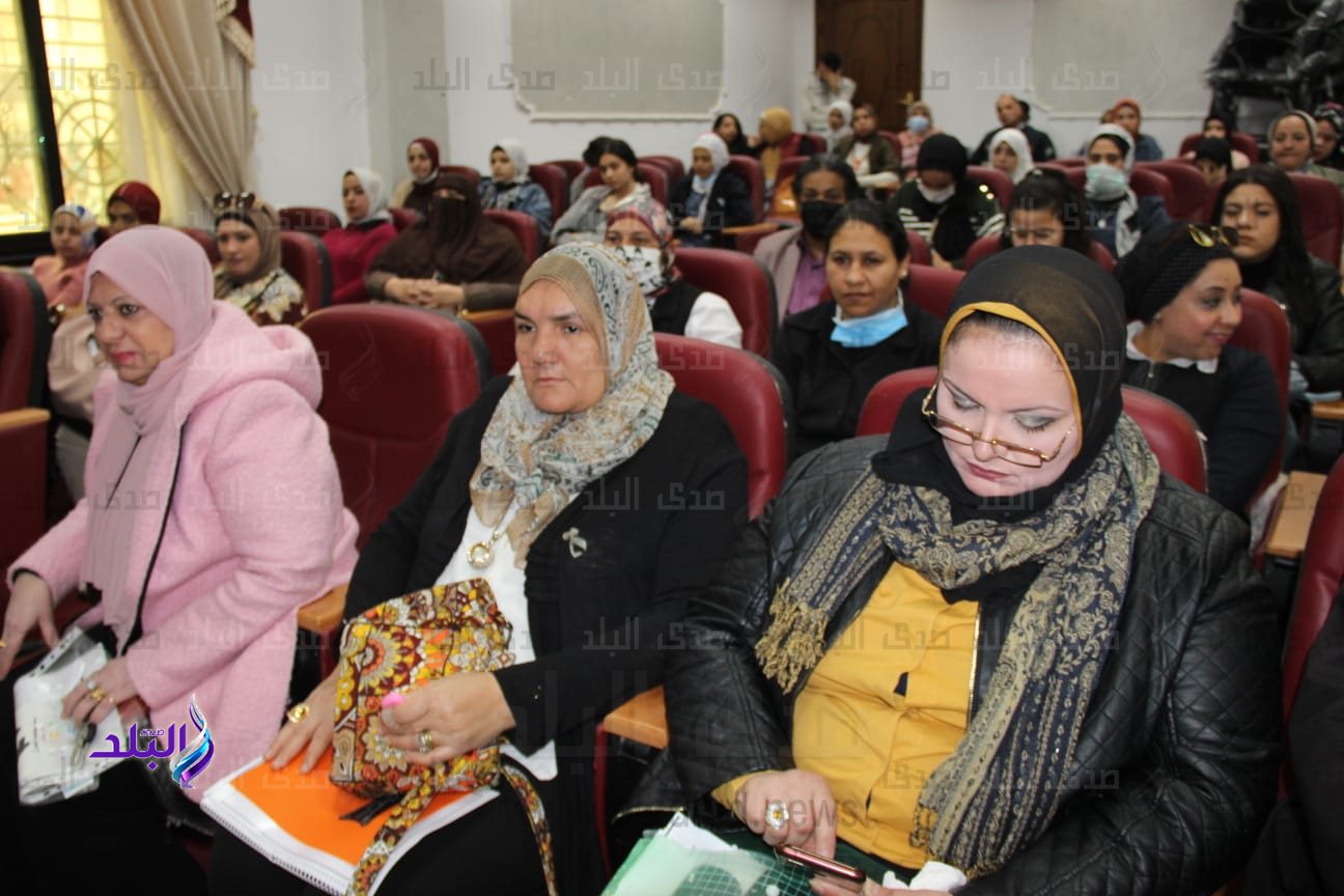 وحدة دعم المرأة فى ضيافة نوعية عين شمس في اليوم العالمى للمرأة