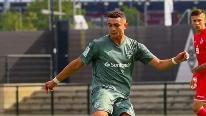 مصطفى أشرف لاعب فريق بروسيا مونشنجلادباخ