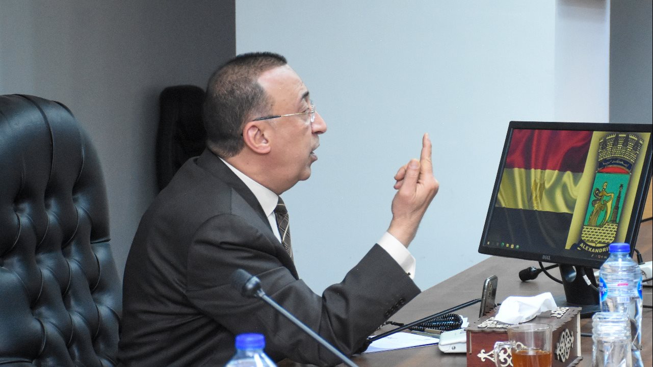 محافظ الإسكندرية اللواء محمد الشريف