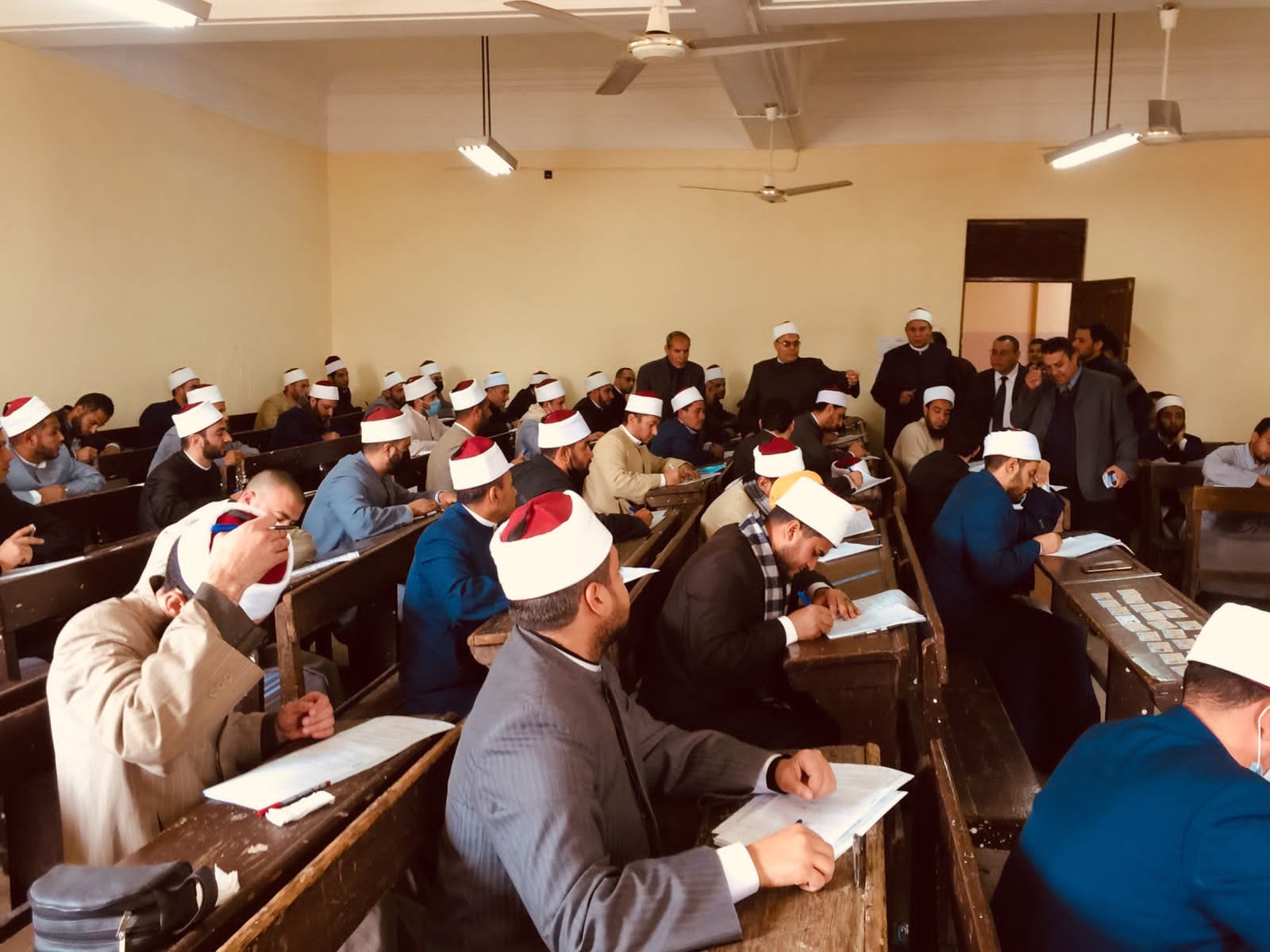 الأئمة والوعاظ الأئمة والوعاظ