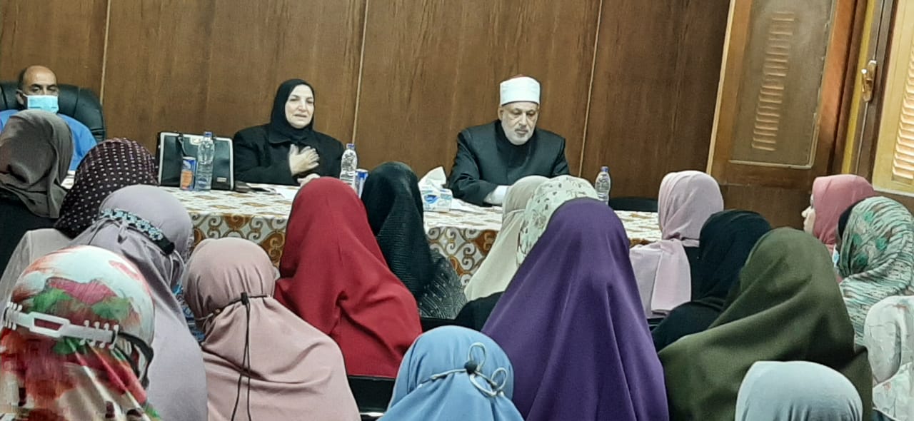 لقاءات تثقيفية 