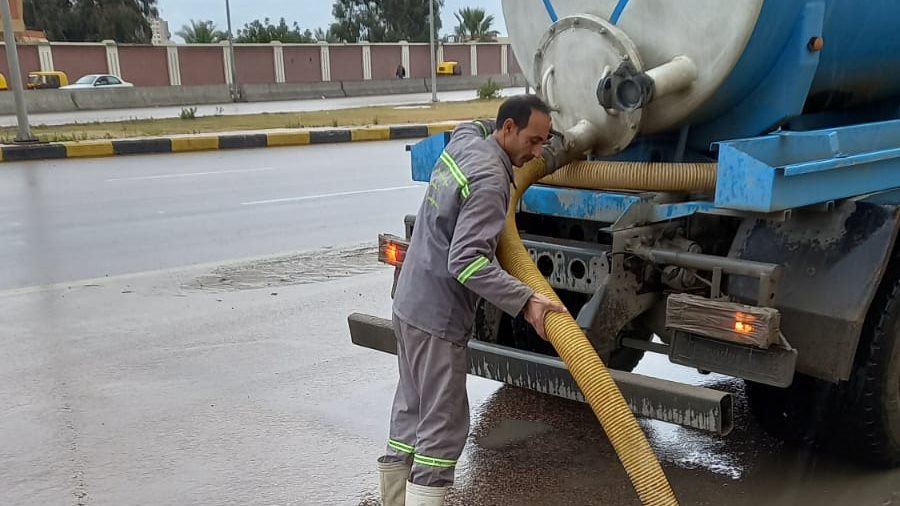 صرف تجمعات المياه في الإسكندرية