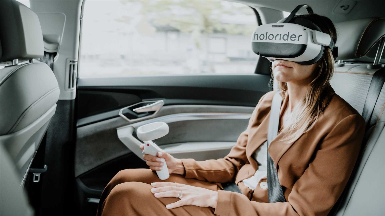 اودي ستوفر تقنية الواقع الافتراضي Holoride في سيارات هذا الع
