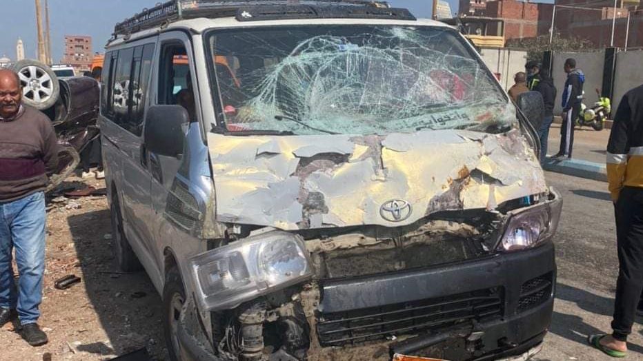 انقلاب ميكروباص بصحراوي سمالوط 