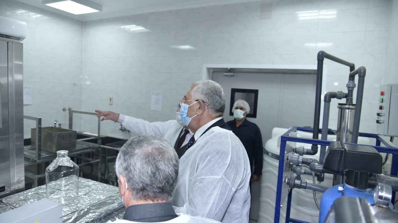  إنتاج أول لقاح مثبط مصري بشري ضد كورونا  