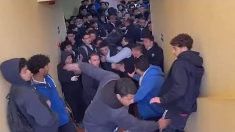 خناقة مدرسة الانترناشونال بالقاهرة الجديدة