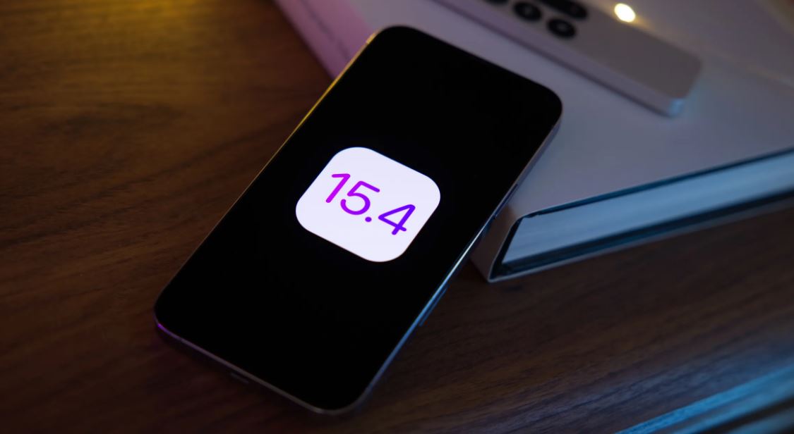 أبرز ميزات تحديث آبل iOS 15.4