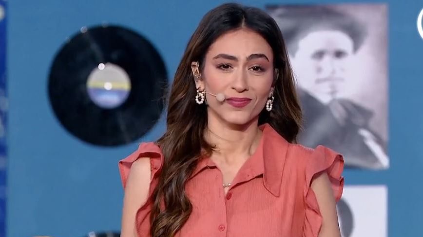 المتسابقة مونيكا ألفونس 