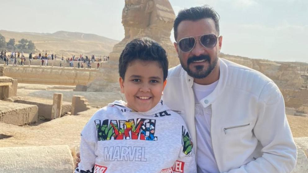 محمد رجب وابنه