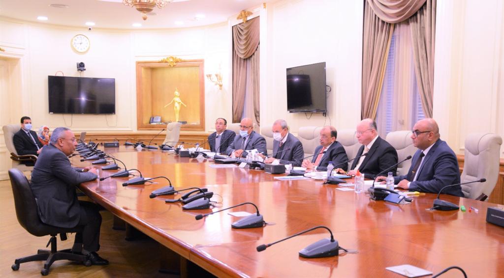 لجنة اختيار قيادات الإدارة المحلية 