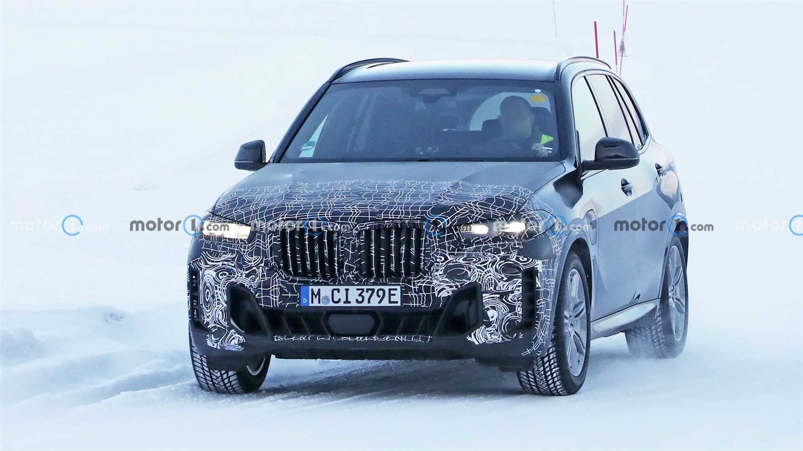 تعرف على موعد ظهور السيارة الفاخرة BMW X5 موديل 2023