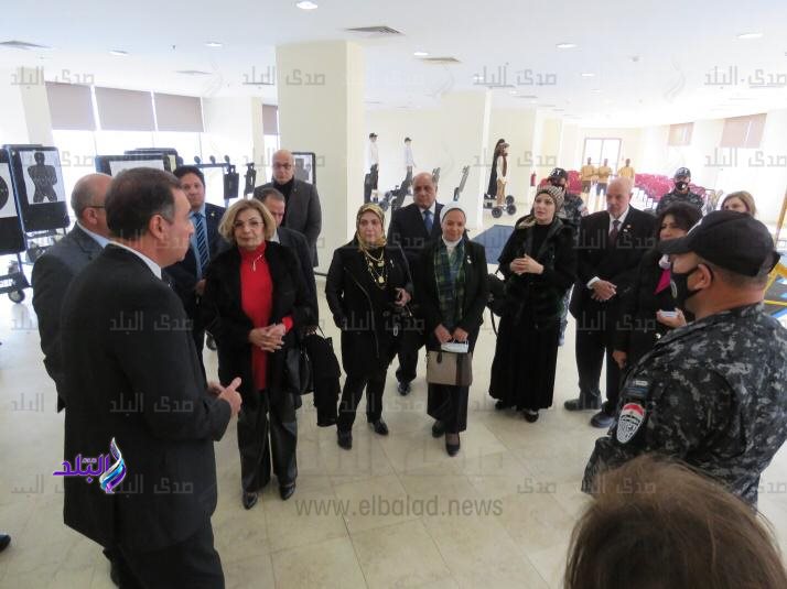 4B3A768A-5BFD-41BB-99C7-AD3BFA885D8F