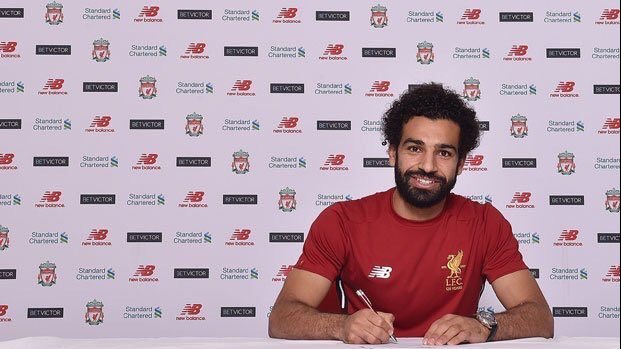 محمد صلاح جناح نادي ليفربول