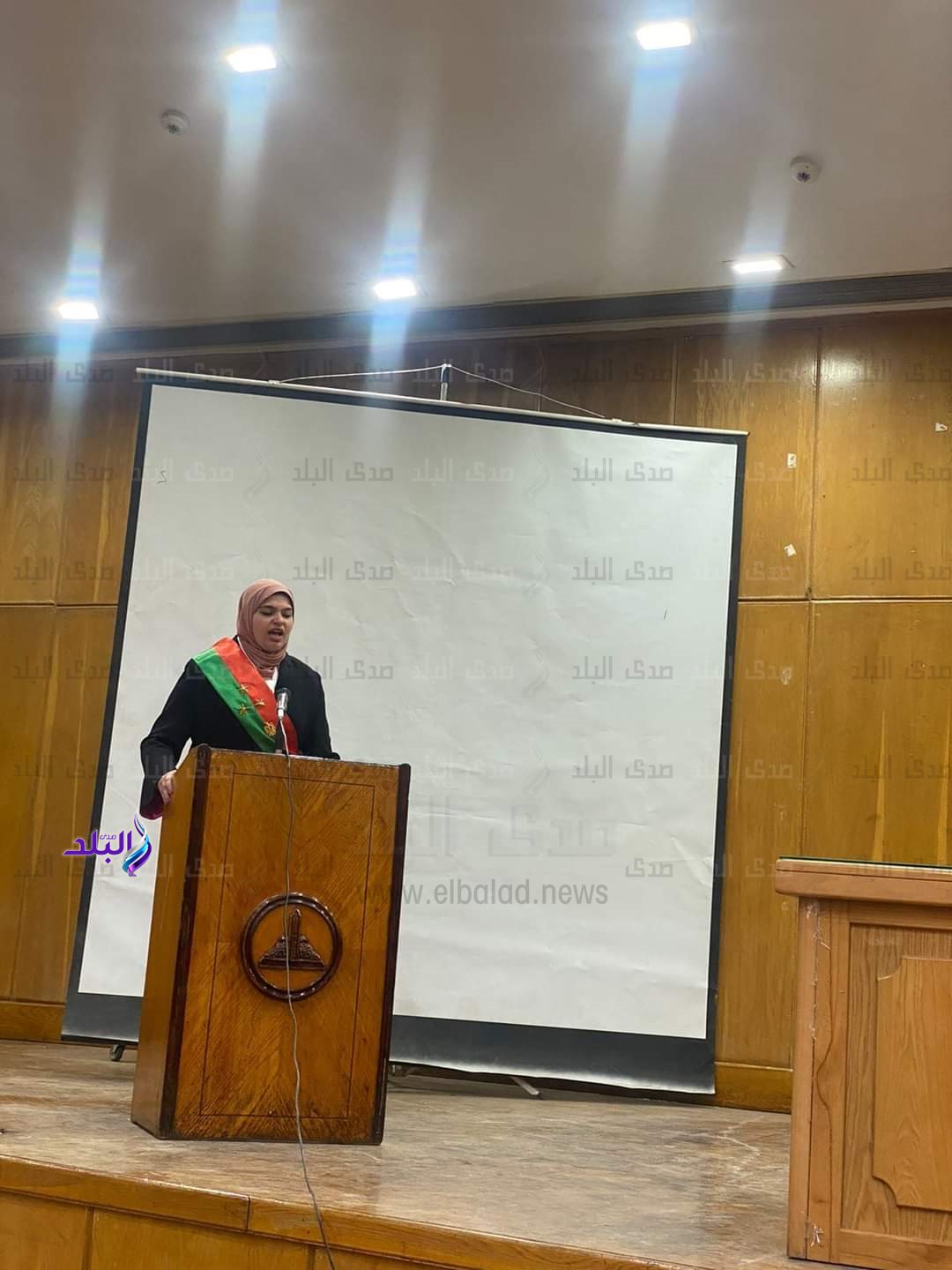 طلاب حقوق عين شمس يقدمون نموذج محاكاة للمحكمة الاقتصادية