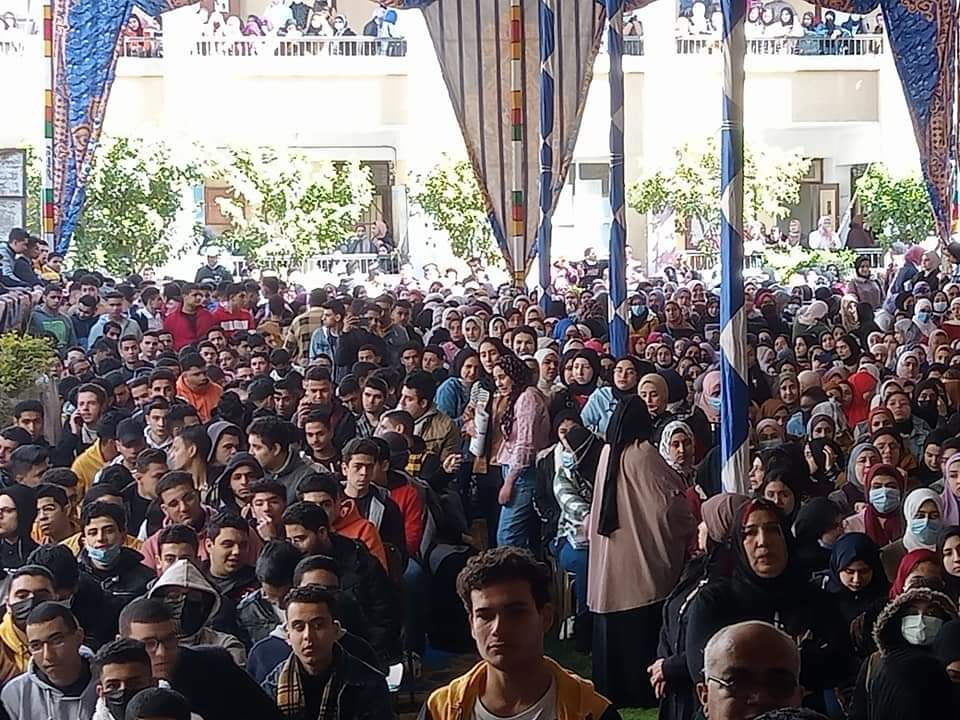 القوافل التعليمية